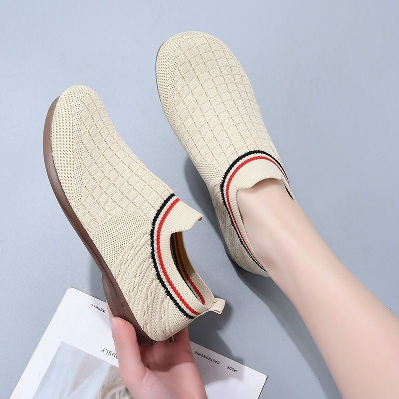 Mens Fashion Week - Sepatu Loafer Slip On Nyaman dan